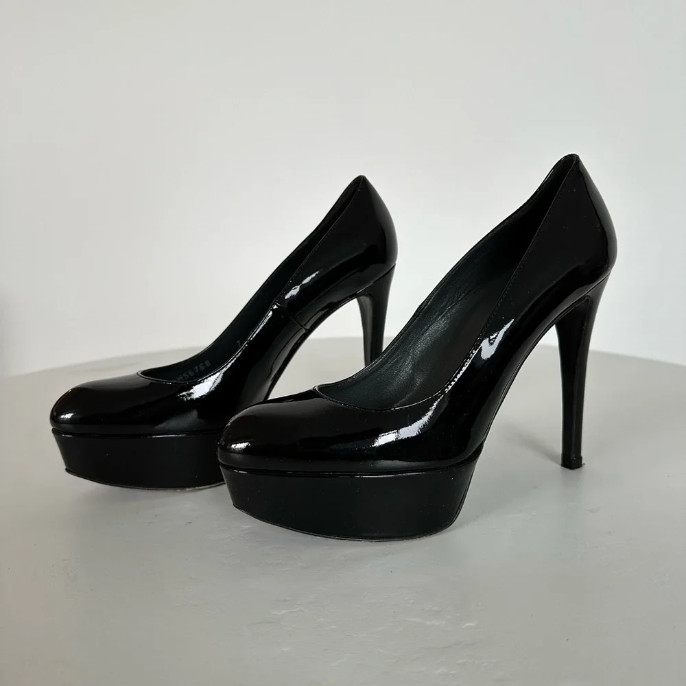 Stuart Weitzman Mae Platform Pumps Black Patent Leather | Size 7